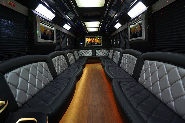 Tulsa, OK Party Bus & Limo Rentals With A Top Tier Sound System